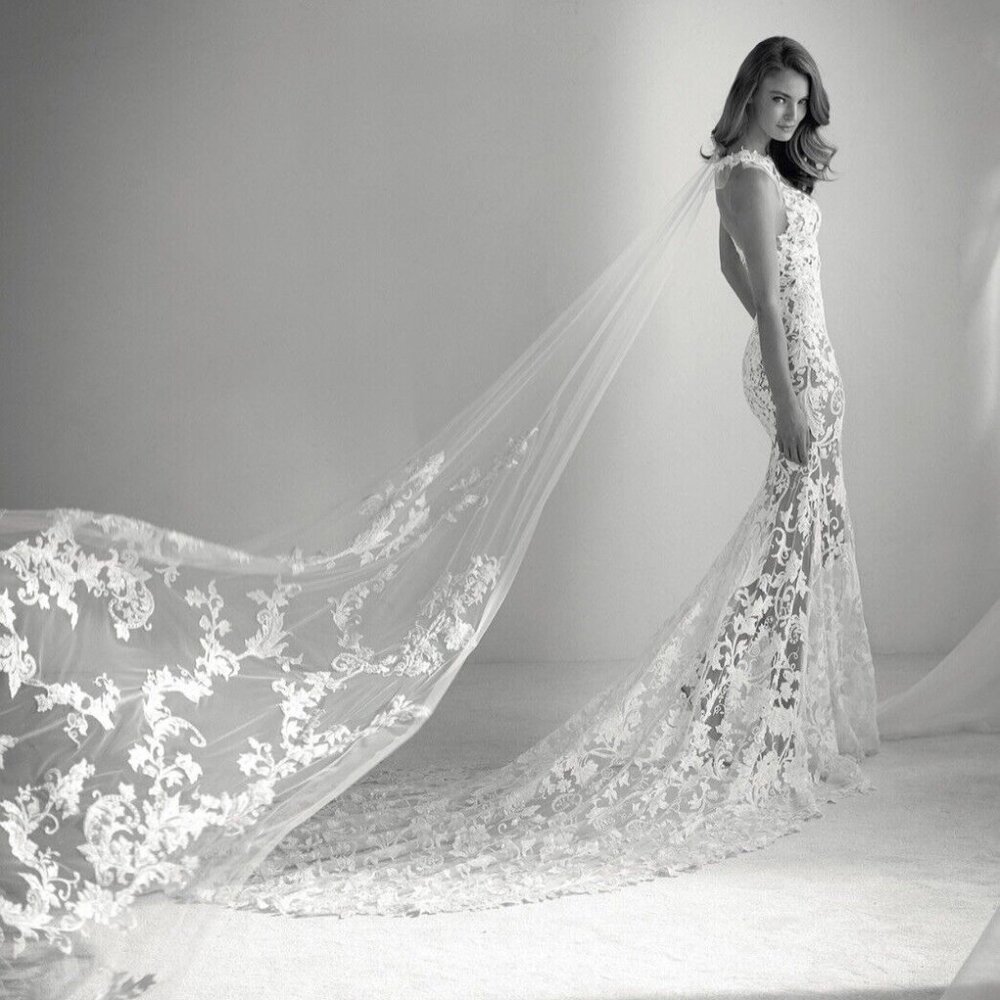 Pronovias brand new dress RUBI
